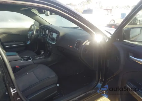 2018 Dodge Charger Sxt Plus Rwd z USA, uszkodzony, nr VIN 2C3CDXHG6JH174295